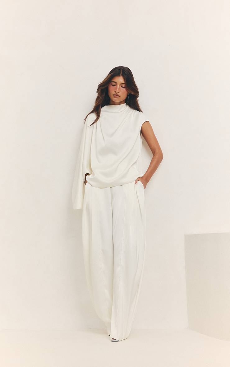 Crème Ensemble Coordonné Pantalon À Détails En Satin