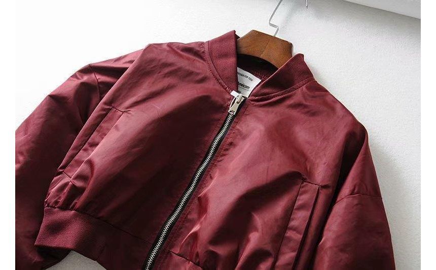 Avauntgardo - Effen cropped bomberjack met rits