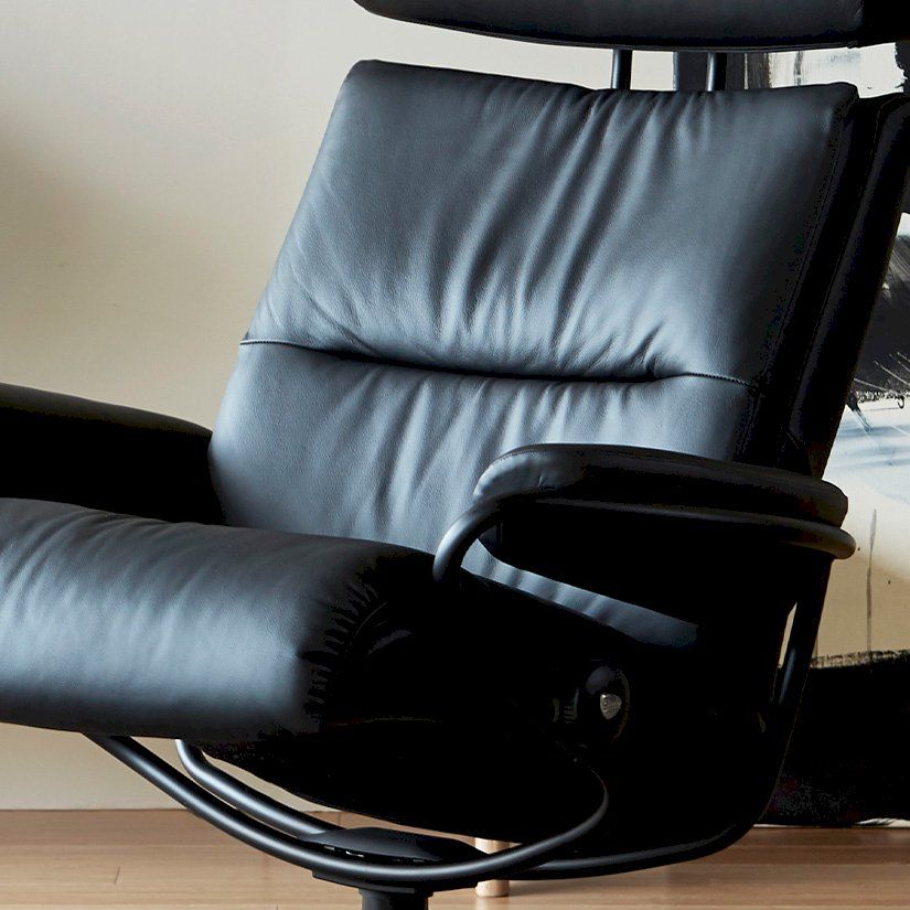 Stressless Tokyo Relaxfauteuil + Hocker