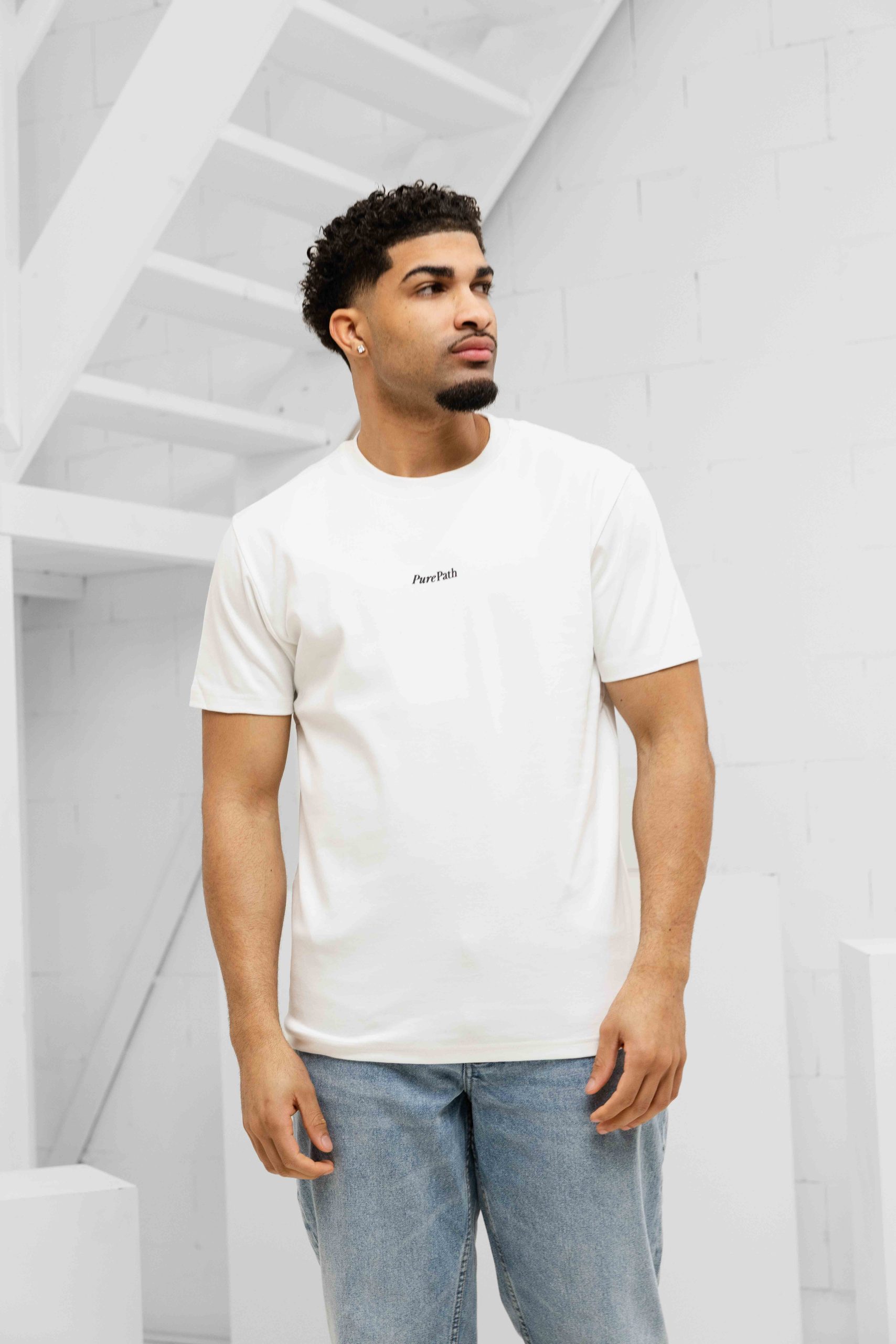 Pure Path Bold Emblem T-Shirt Heren Gebroken Wit