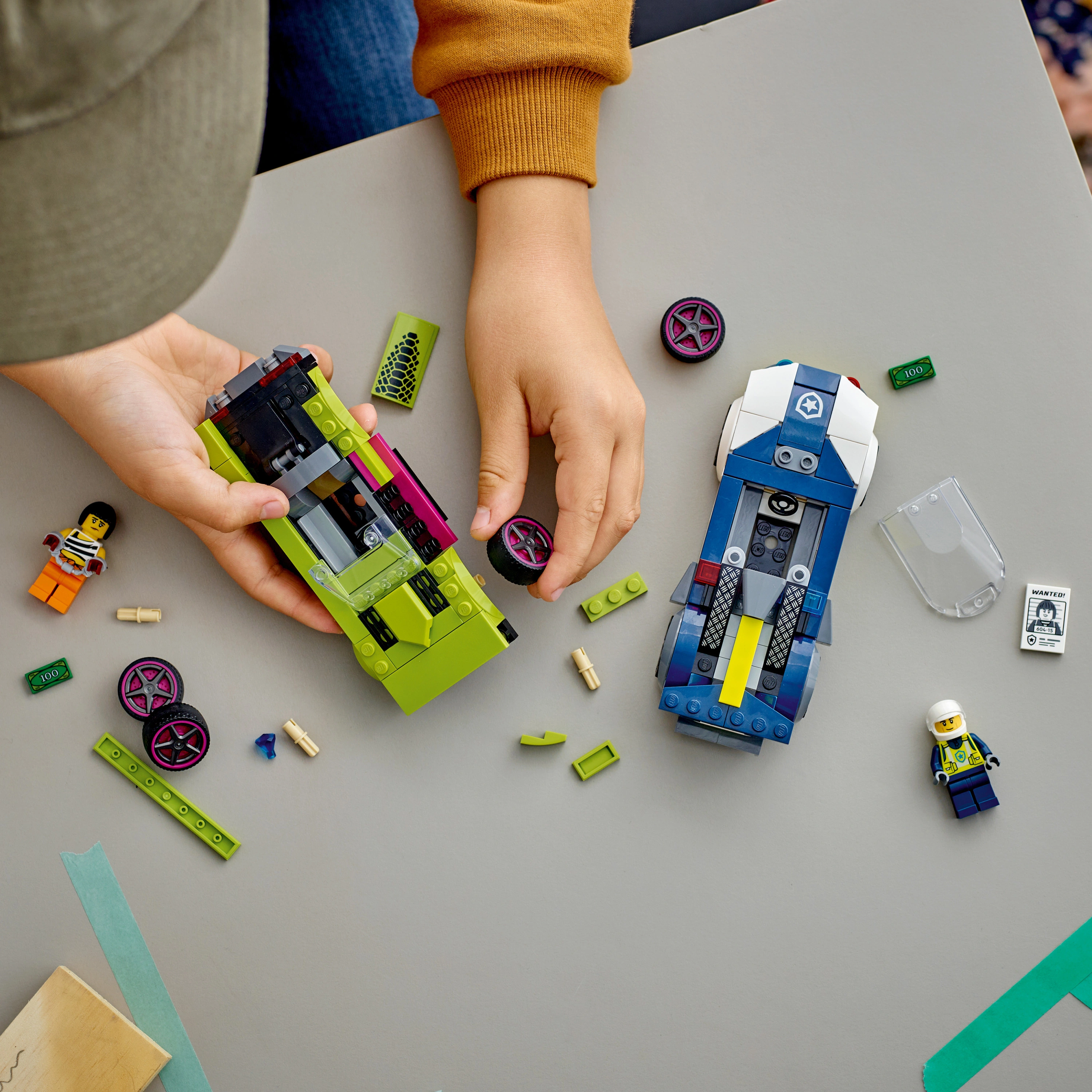 LEGO® City 60415 VERFOLGUNGSJAGD MIT POLIZEIAUTO UND MUSCLE CAR