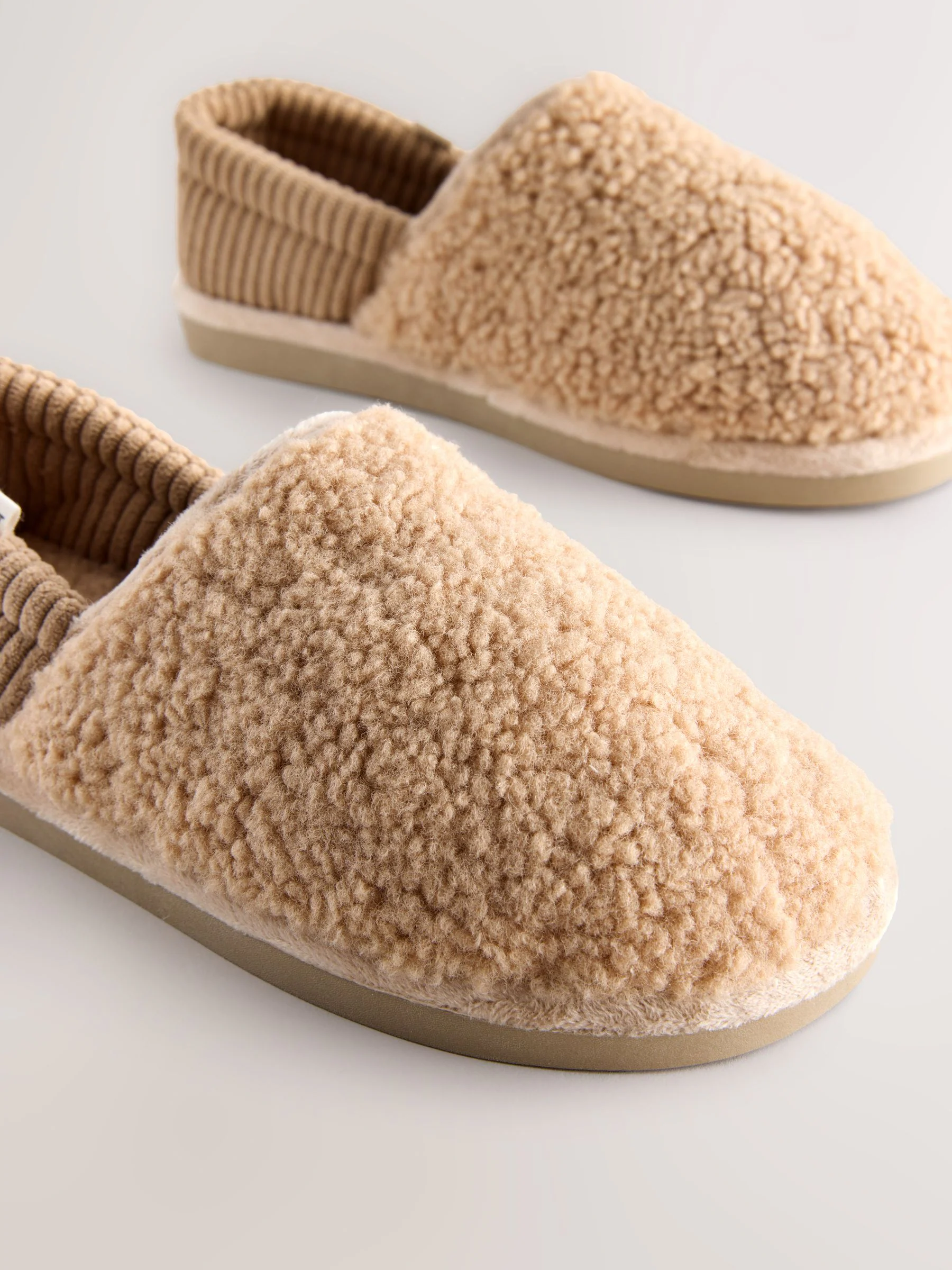 Neutraal - Borg Lined Shoot Slippers