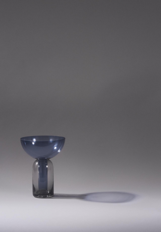 AYTM Torus vaas large zwart/blauw