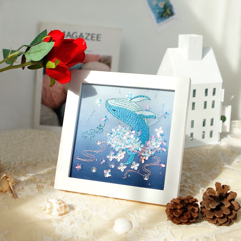 Embroidery Kingdom - DIY borduurpakket met frame-ornamenten (verschillende ontwerpen)