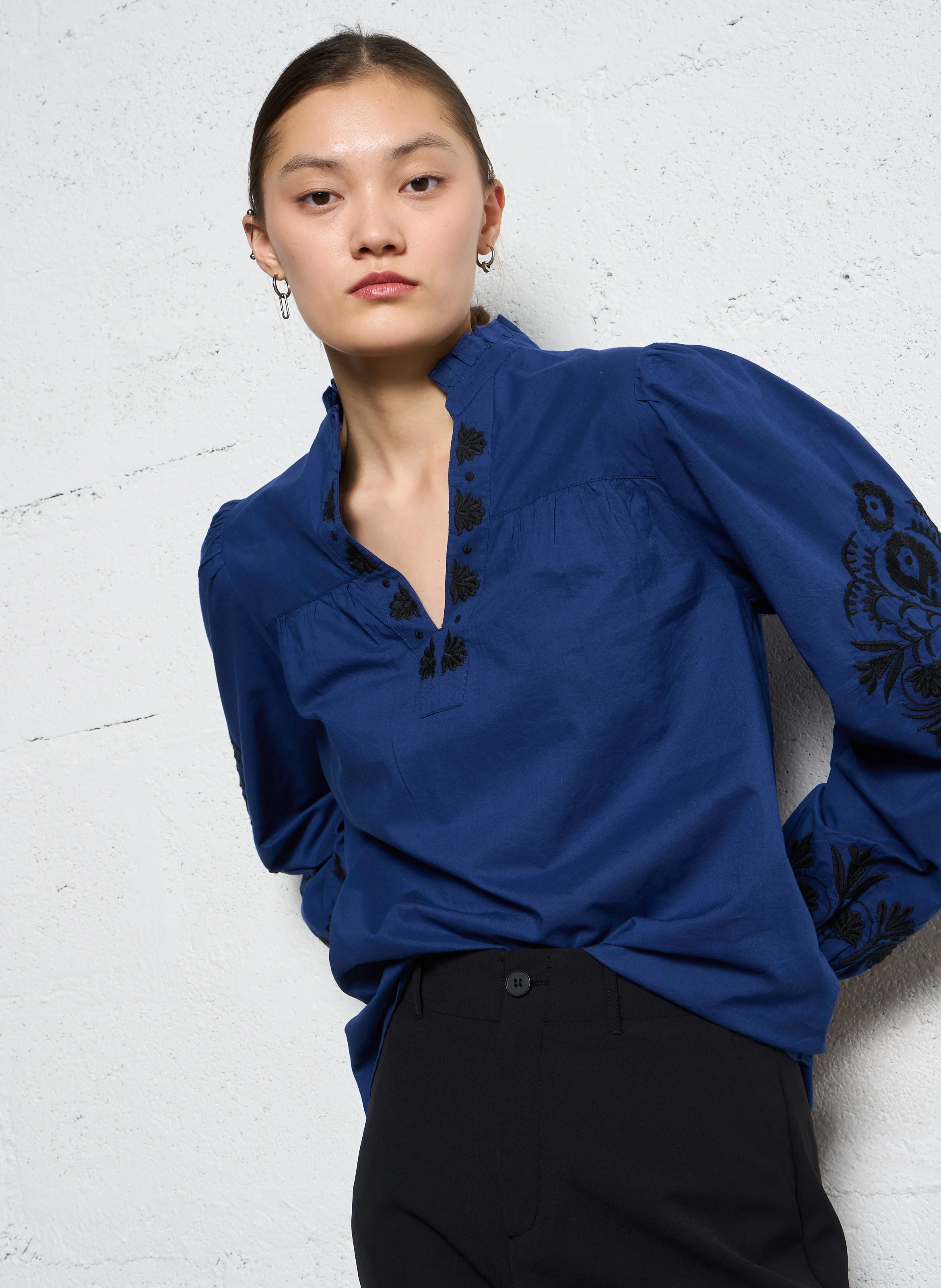 TEFITIS - Blouse col V ample en coton brodé | Bleu