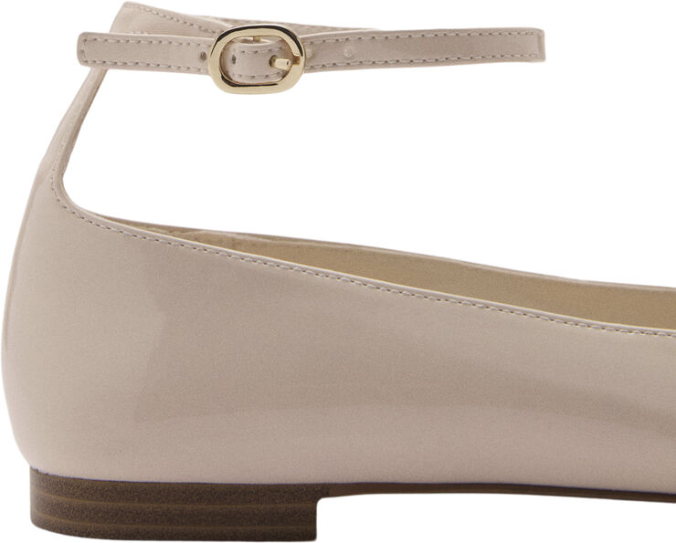 MANGO Patent leather-effect ballet flats Light beige