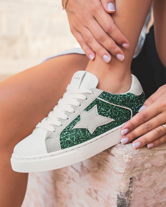 Basket femme verte étoile à lacets - Félicie