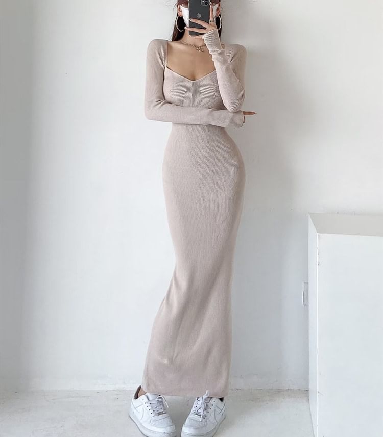 JOWI - Lange mouw V-hals effen midi-jurk