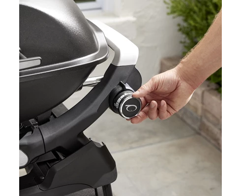 Weber Q2200N Gassgrill med stativ NO