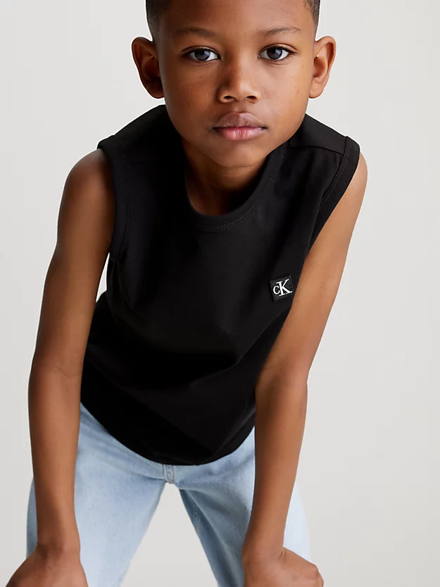 Camiseta regata infantil com monograma