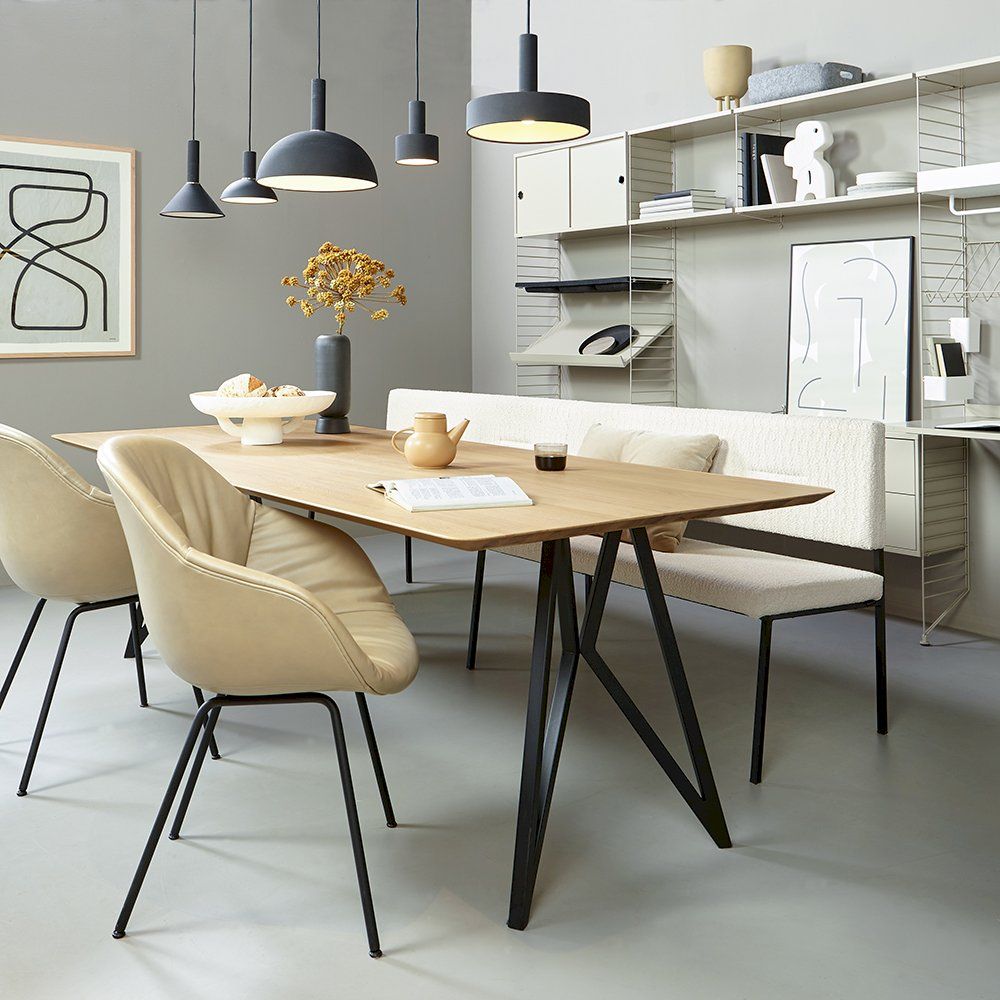 Studio HENK   Butterfly Black Eettafel