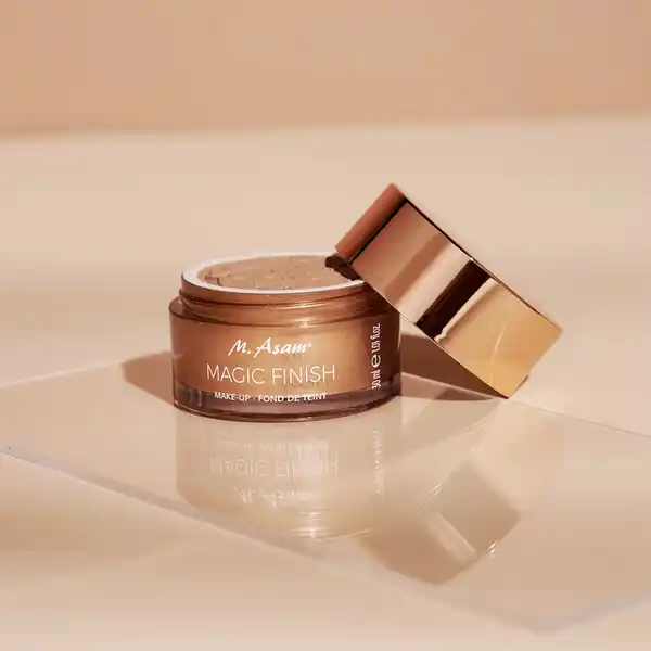 MAGIC FINISH Make-up Mousse