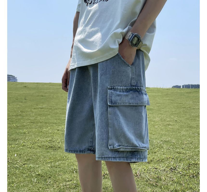 Trimecca - Mid Rise Washed Denim Cargo Shorts