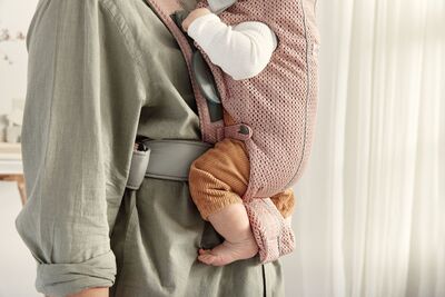 BabyBjörn Mini Bæresele 3D Mesh, Dusty Pink