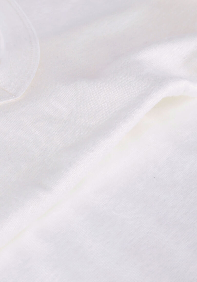 RESORT FINEST witte resort finest t-shirt v-neck t-shirt
