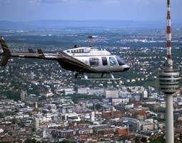 Hubschrauber-Rundflug in Stuttgart als besonderes Geschenk