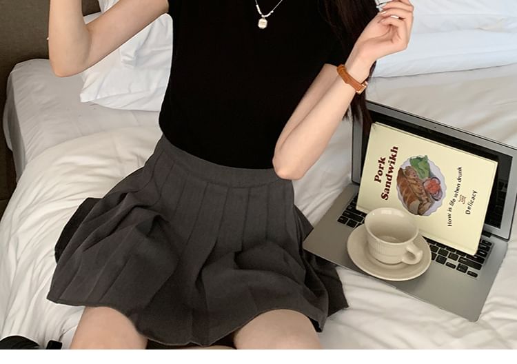 Gwendolyn - Top met capuchon en mockneck, effen gebreid