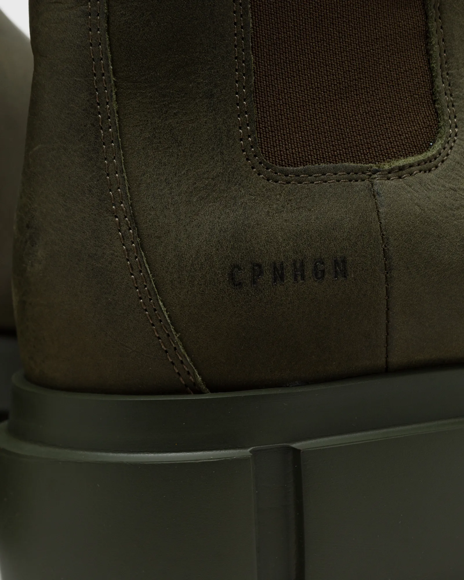 Copenhagen Studios waxed nabuc