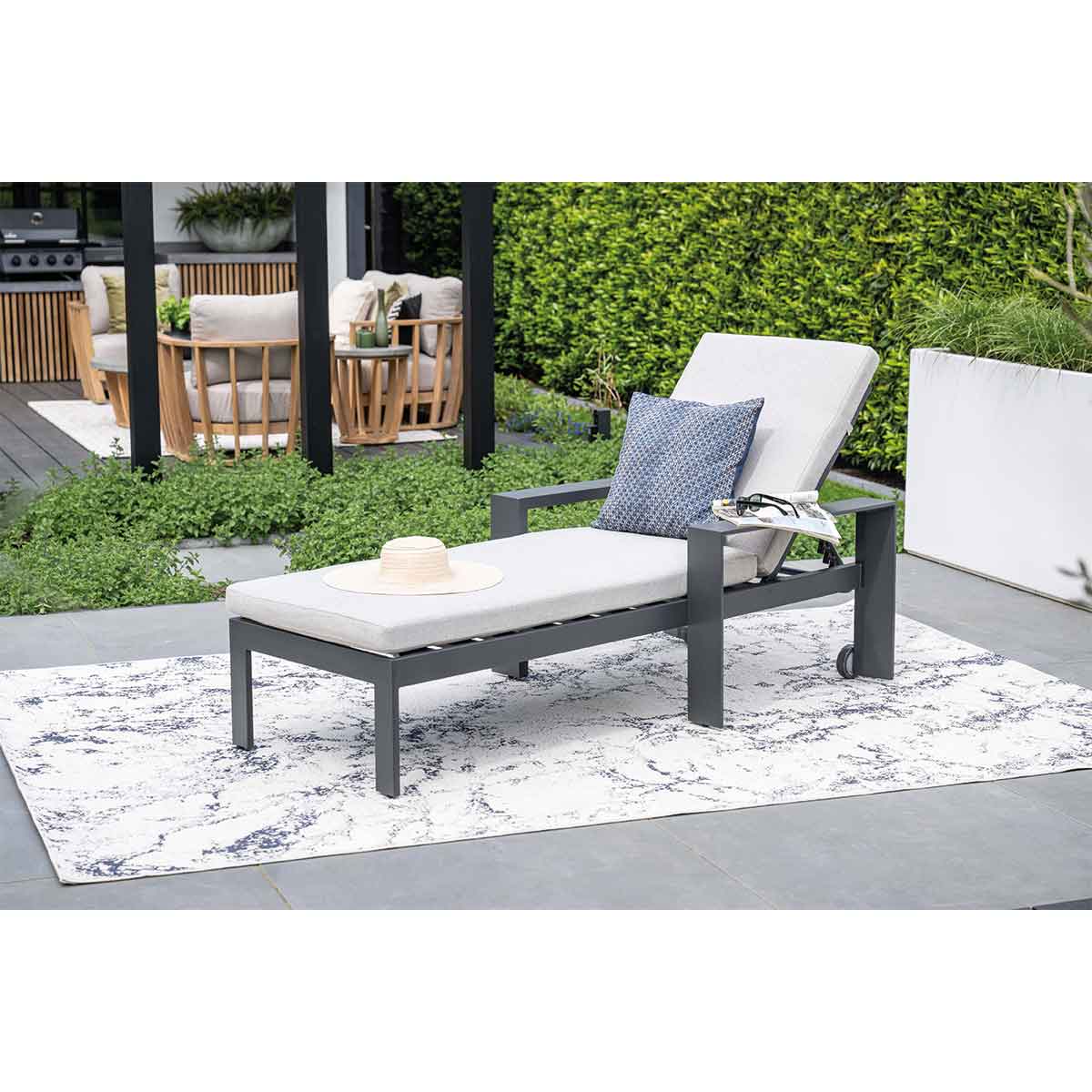 Garden impressions levanto ligbed - carbon black