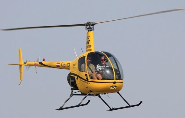 Helikopter selber fliegen in Feldkirchen bei Graz als Geschenkidee
