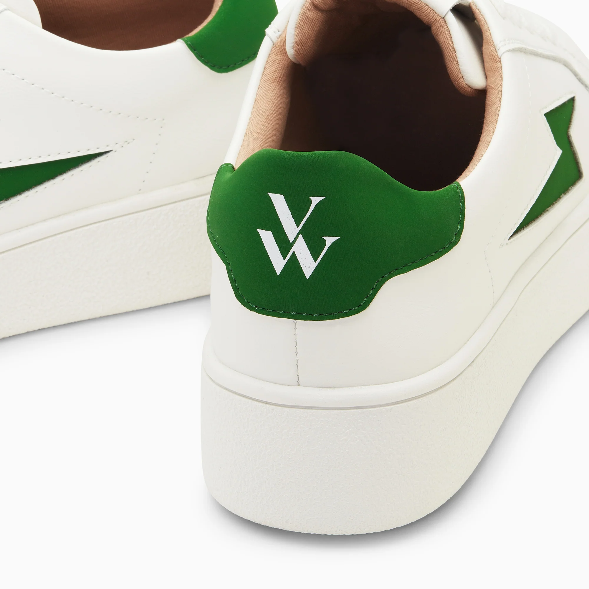 Sneakers-Baskets éclair Angie blanc et vert à lacets