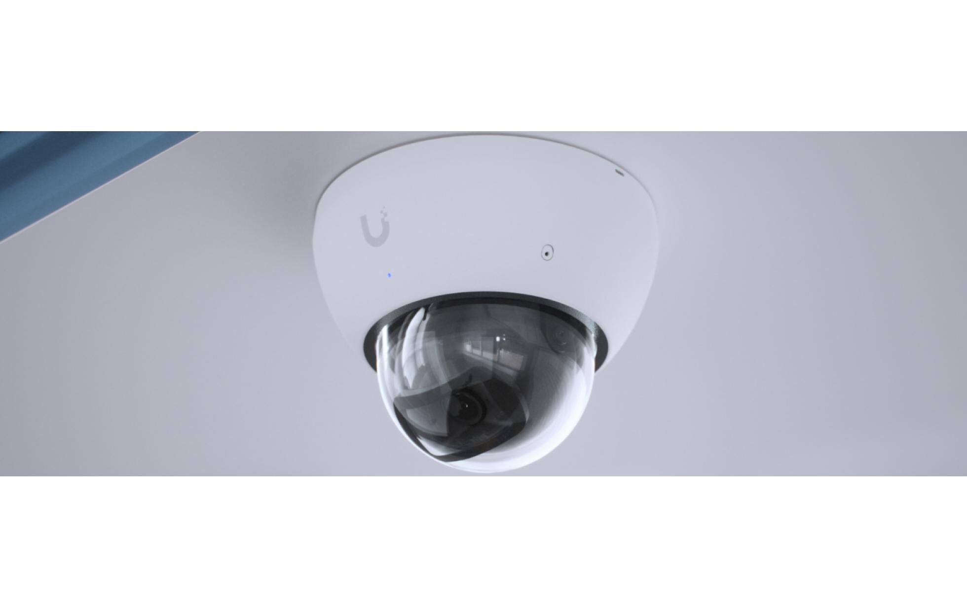 Netzwerkkamera UniFi AI Dome Weiss<br>Allwetter-feste, vandalismusgeschützte 4K PoE Dome-Kamera mit erweiterten KI-Fähigkeiten und Langstrecken-IR-Nachtsicht