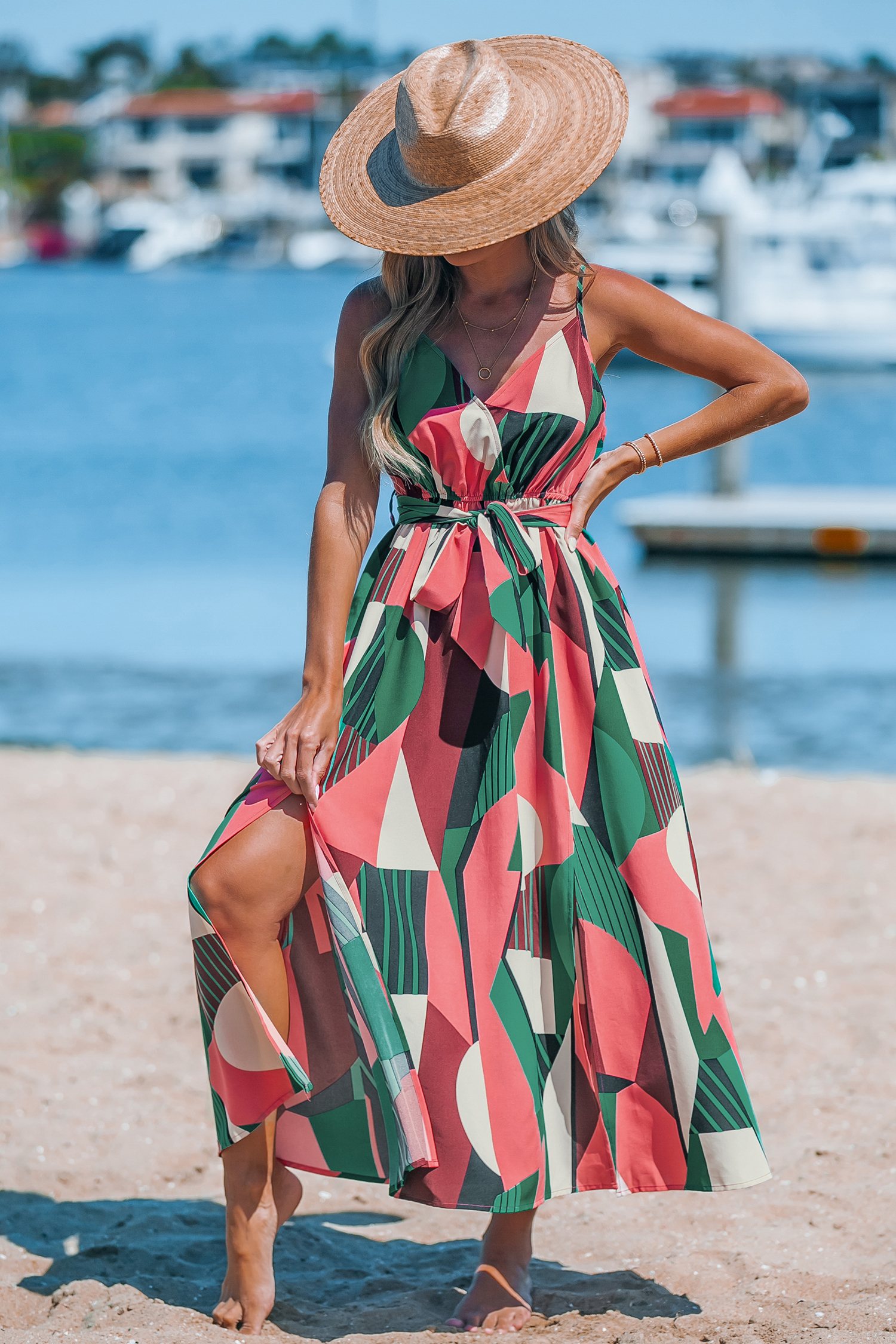 Robe midi sans manches avec taille à nouer géométrique