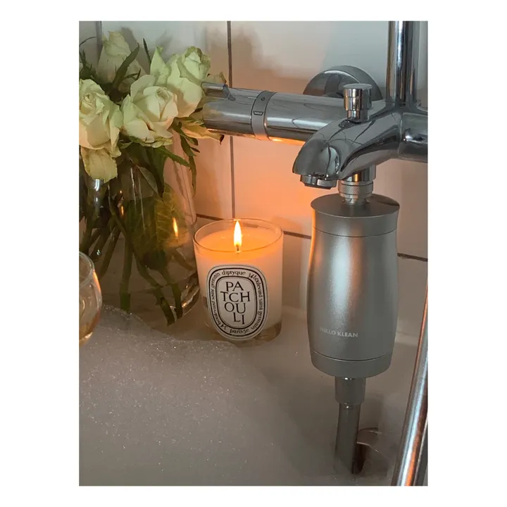 Hello Klean Filtre de douche traitant les eaux dures | Inox