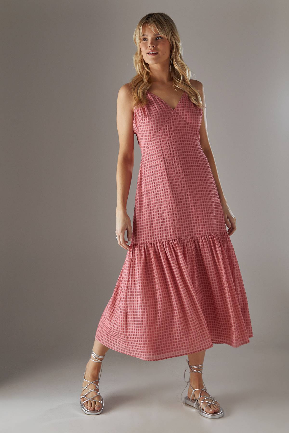 Warehouse Robe Midi à Bretelles en Organza à Carreaux Taille Haute