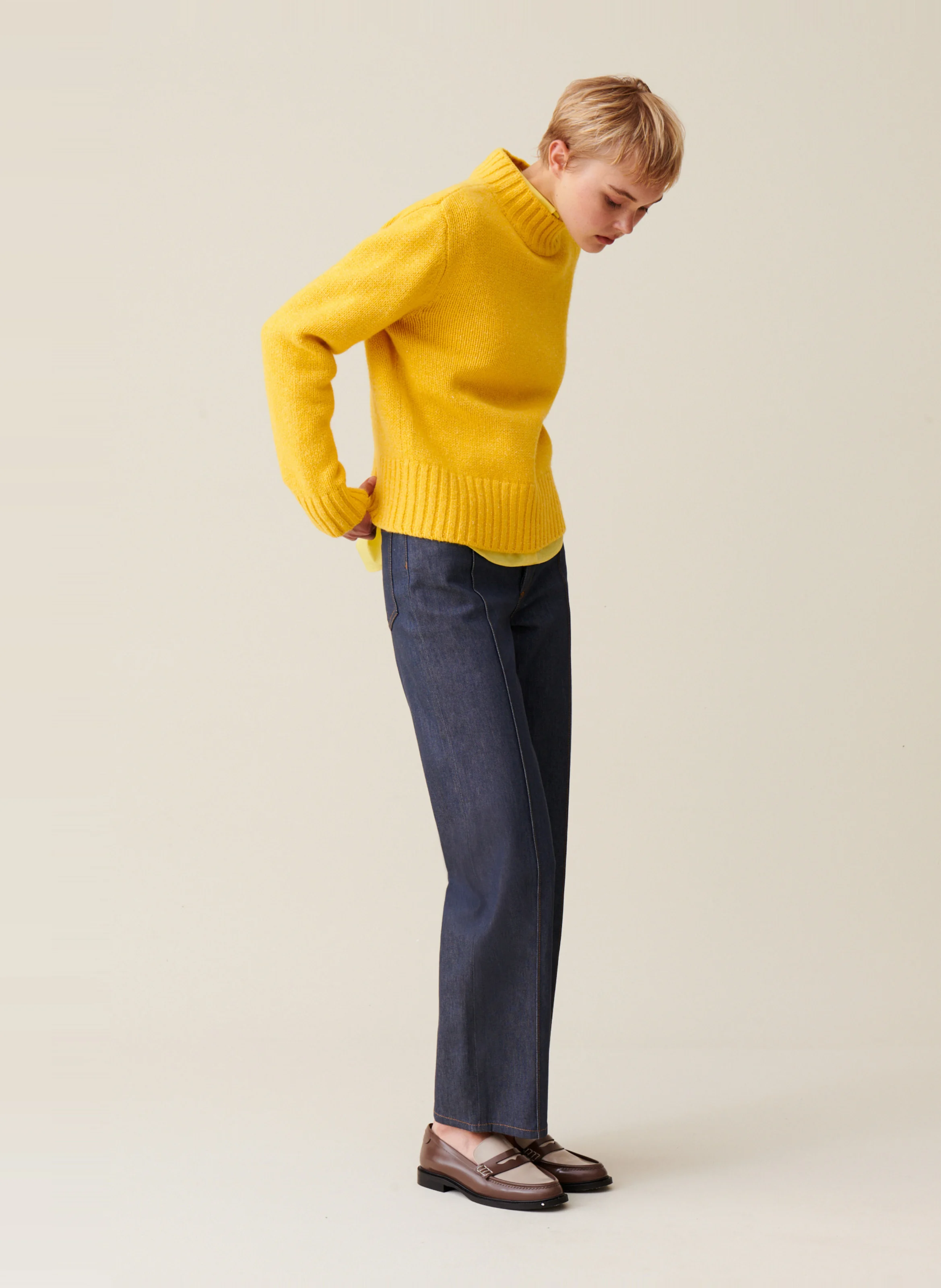 Pull col montant en laine et en soie mélangés | Jaune