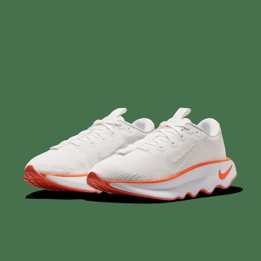 Nike Motiva