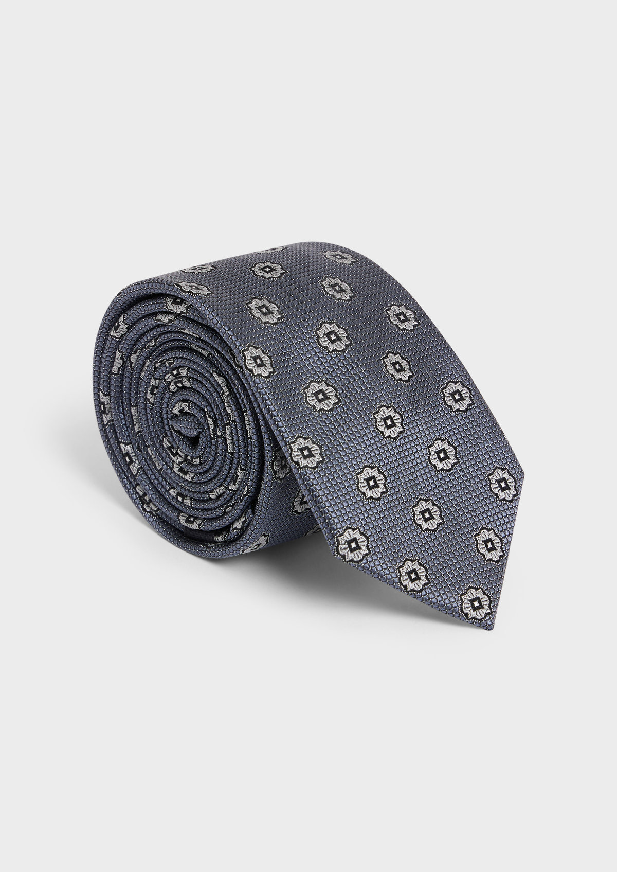 Cravate large en soie bleu chambray à motif fantaisie gris