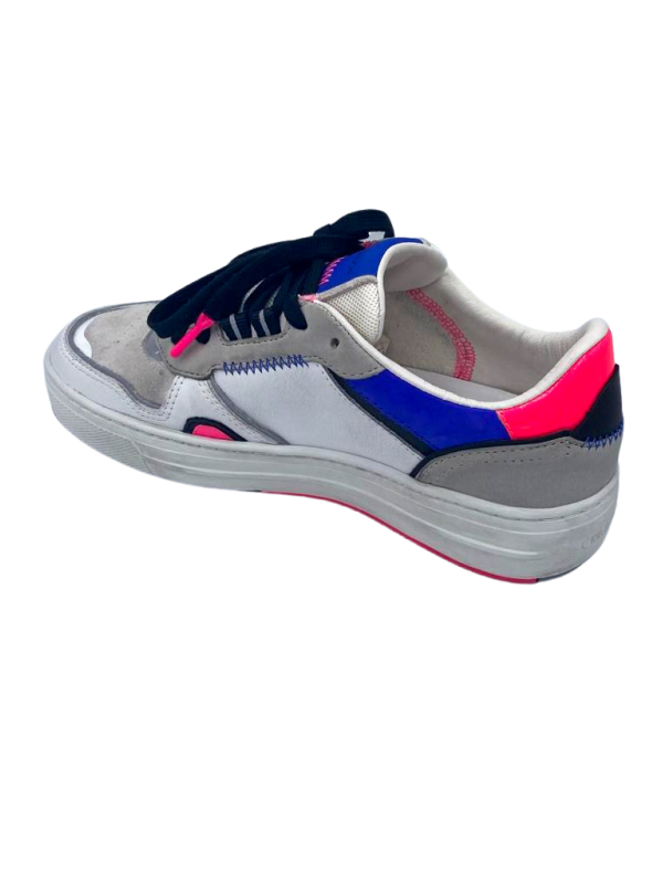 Sneakers Low Top Off Court  - Crime London
