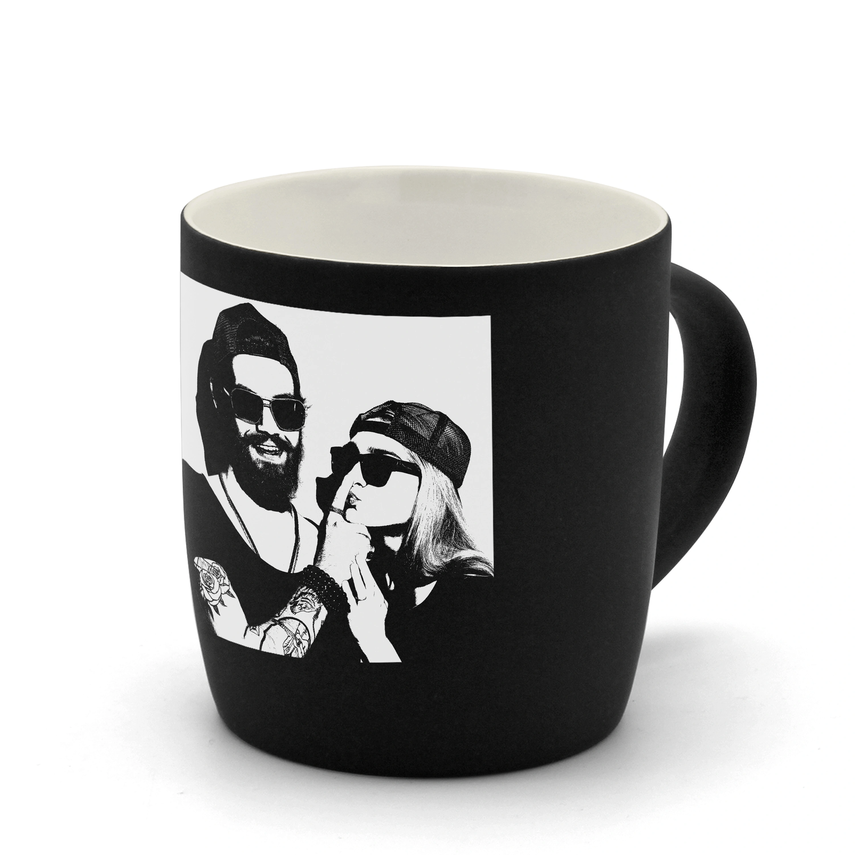 Kaffeetasse mit Wunsch-Gravur (Farbe: schwarz)
