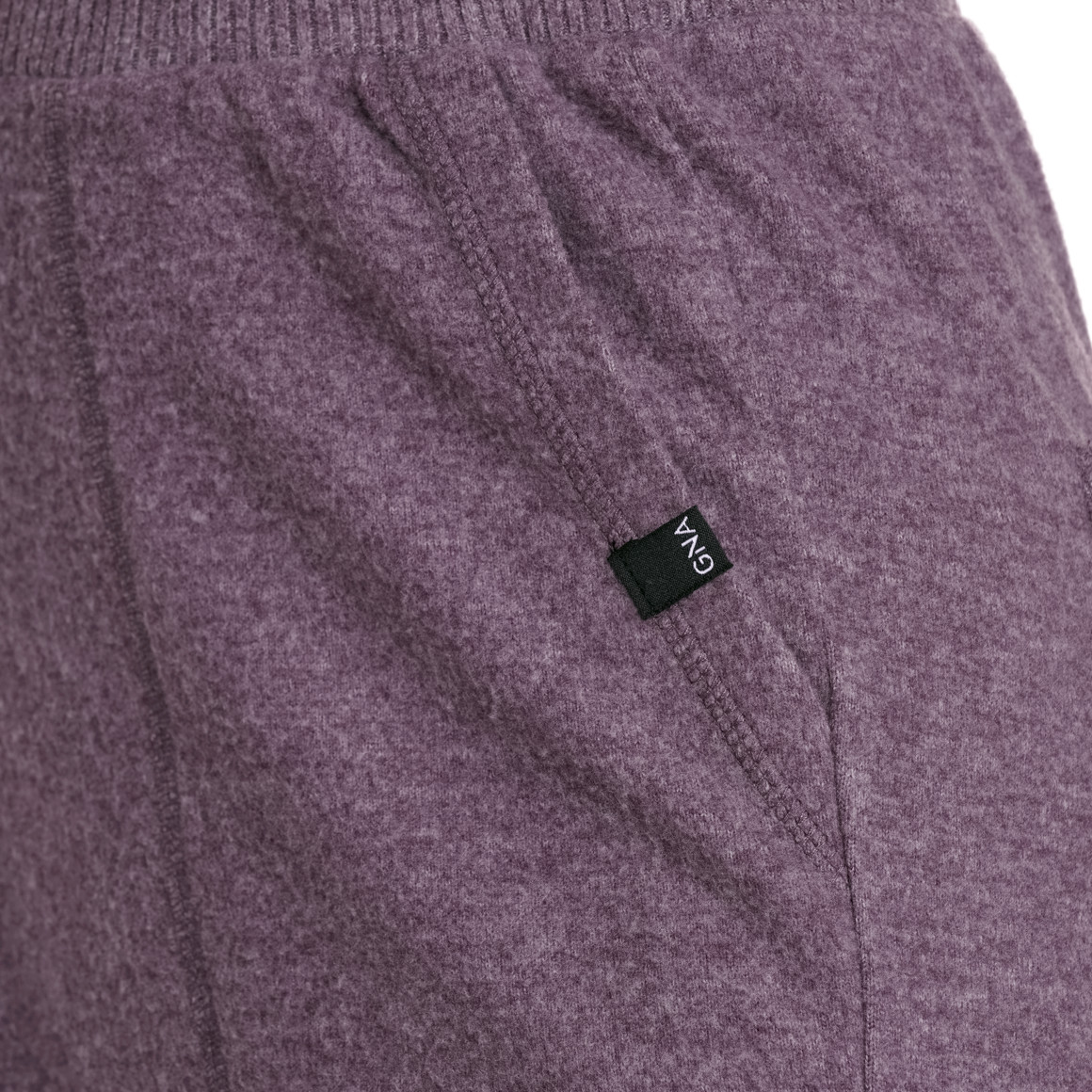 Gina Sports Damen Yoga-Jogpants in weicher Qualität dunkellila