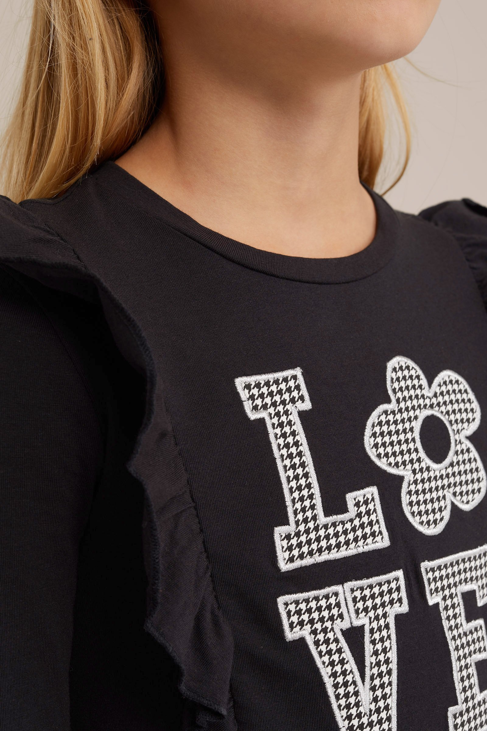 Meisjes T-shirt met embroidery WE Fashion Zwart