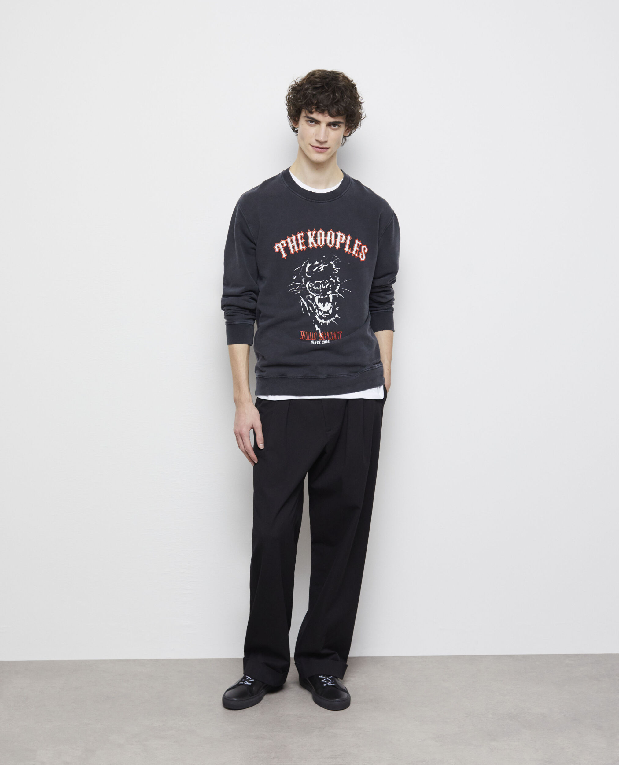 Sweatshirt sérigraphié noir