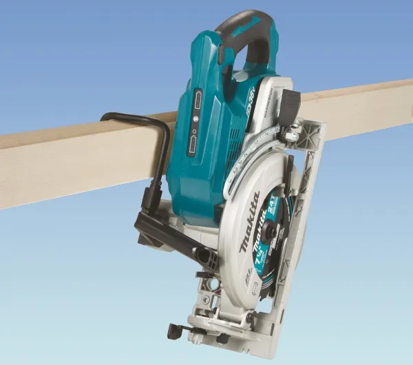 Makita Batteridrevet, håndholdt rundsav 185 mm 18 V (uden batterier og oplader)