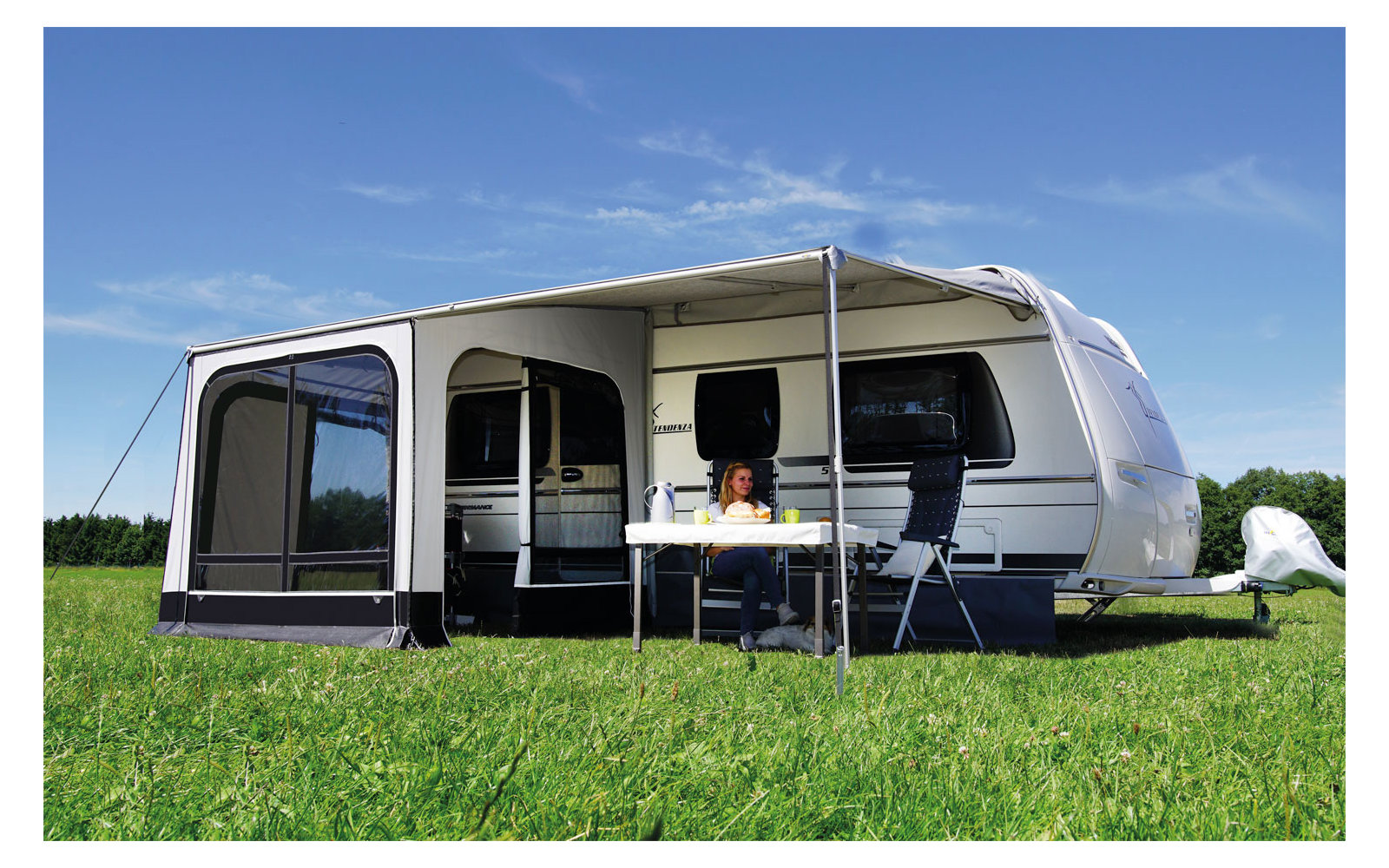 Wigo Rolli Plus Ambiente 250/5 Volleingezogenes Markisenzelt Umlaufmaß 841-875 cm