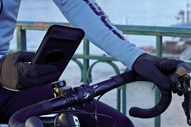 SHAPEHEART - SUPPORT DE SMARTPHONE POUR VELO