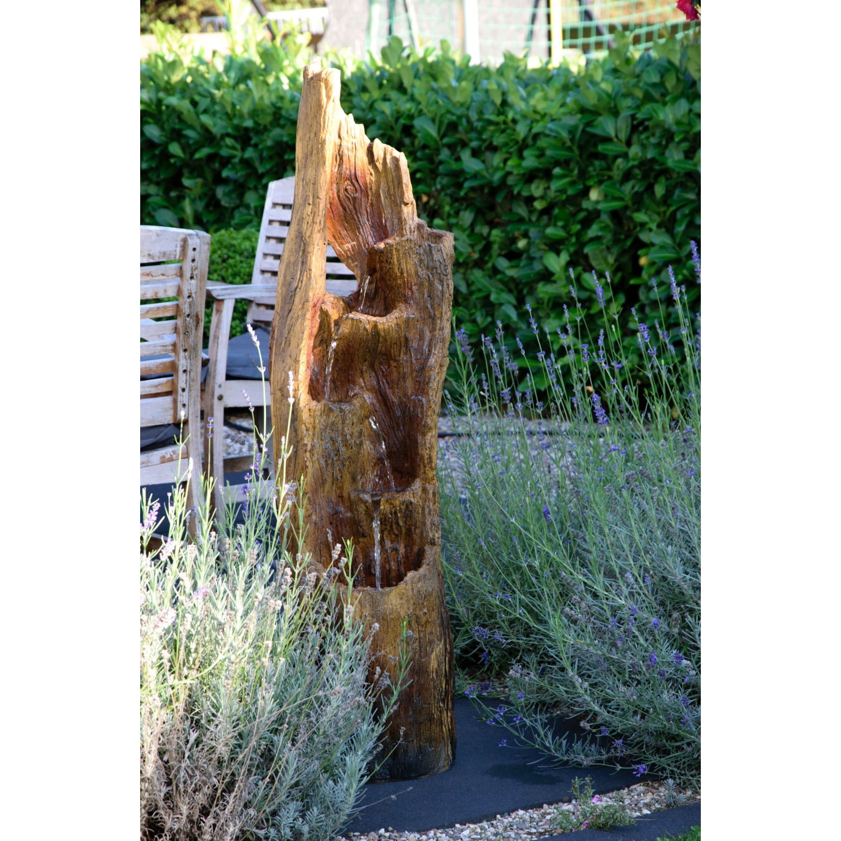 Dobar Polyresin-Brunnen mit Pumpe und LED´s, Baumstamm