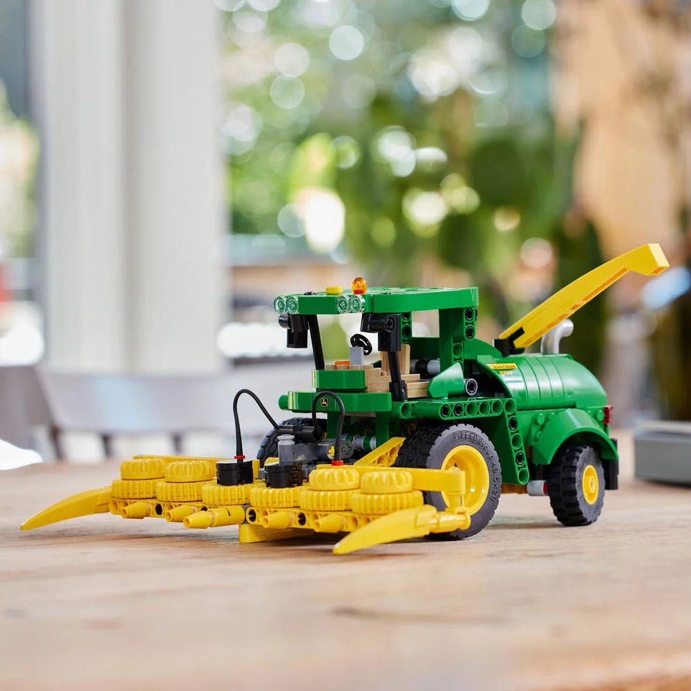 LEGO®TECHNIC 42168 - JOHN DEERE 9700 FORAGE HARVESTER