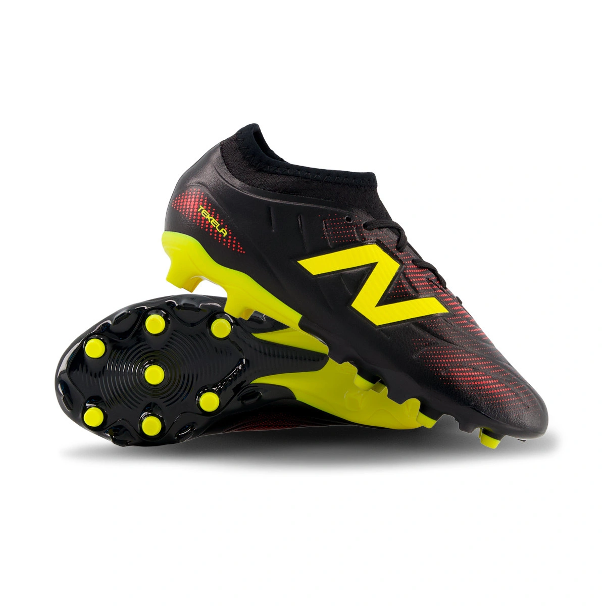 Chuteira New Balance Tekela Team Low FG Criança