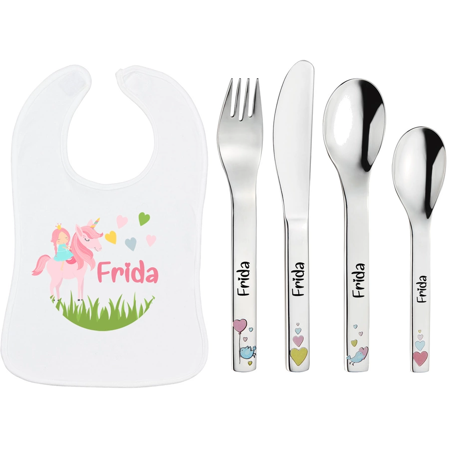 Schnullireich Geschenkset mit Namen Cora: Puresigns Kinderbesteck + Lätzchen Einhorn Herz Silber