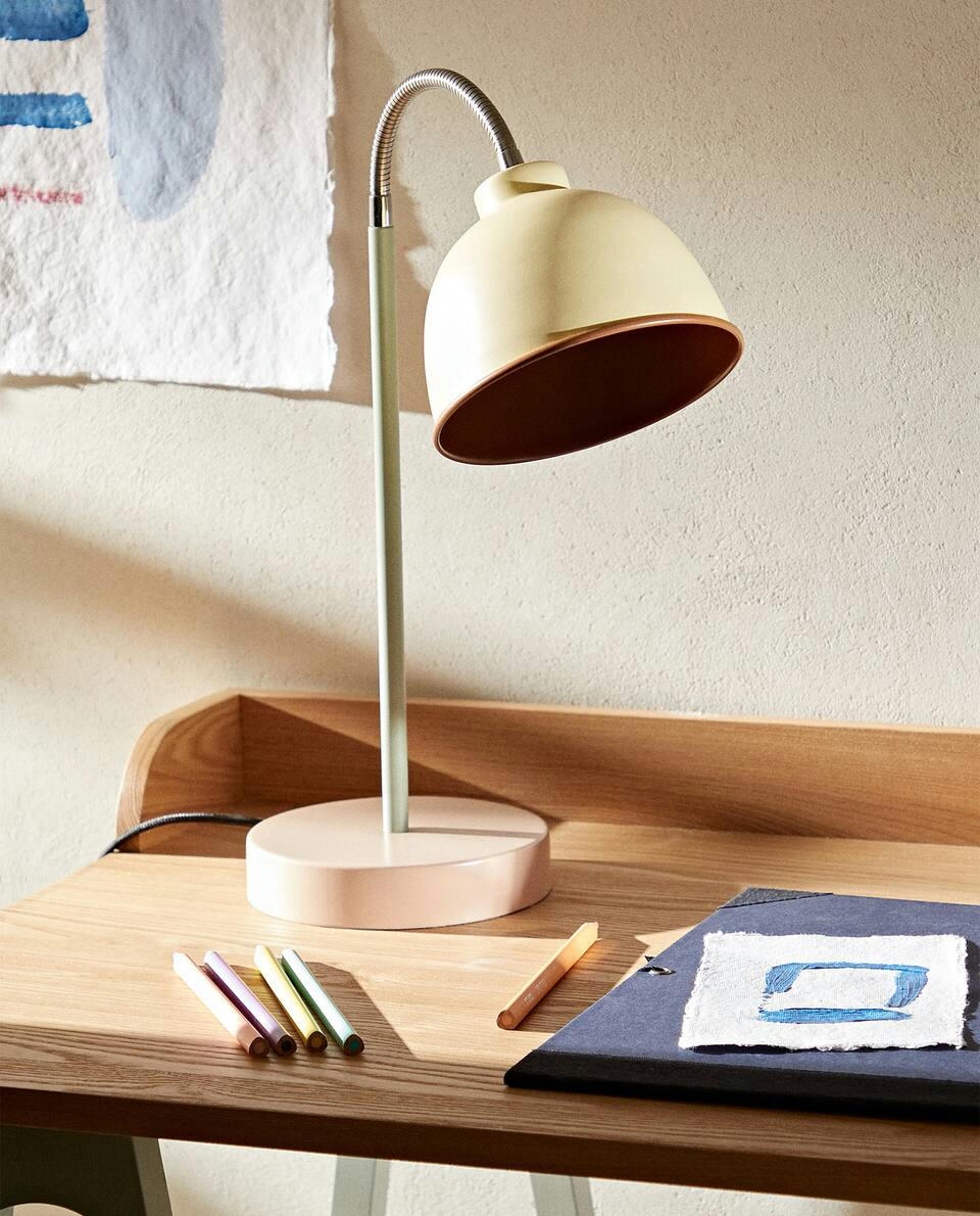 LUMINÁRIA DE MESA MULTICOLORIDA