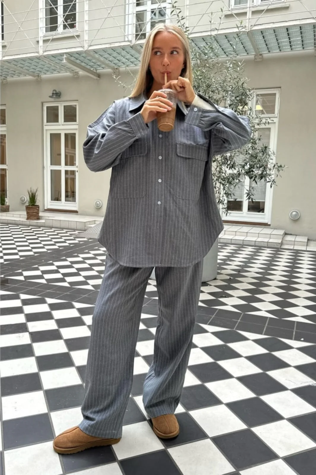 BYIC Celina Pants grey pinstripe
