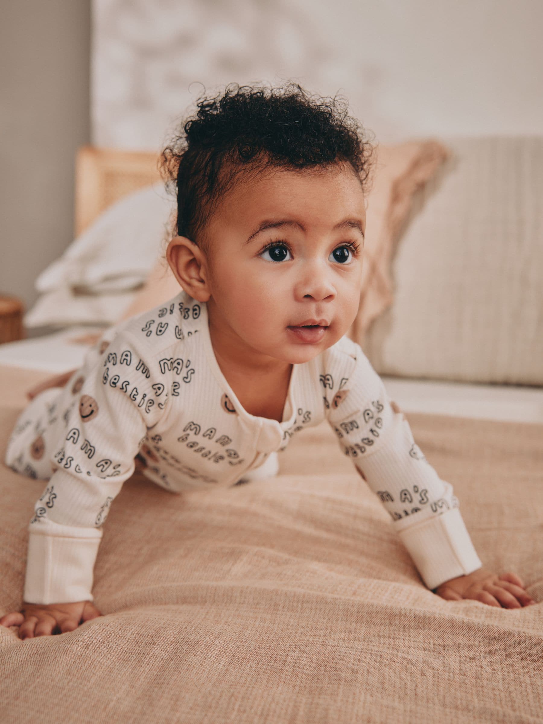 Crème - Family Two Way Zip Footless Baby Sleepsuit (0-18mths)