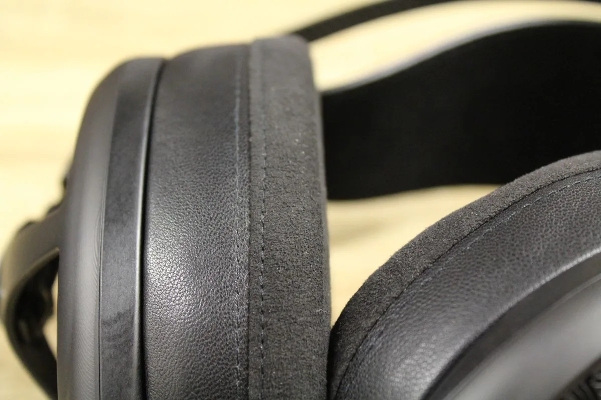 Meze Empyrean II   câble Meze PCUHD 6,35 mm cuivre (2,5 m) Casques hi-fi