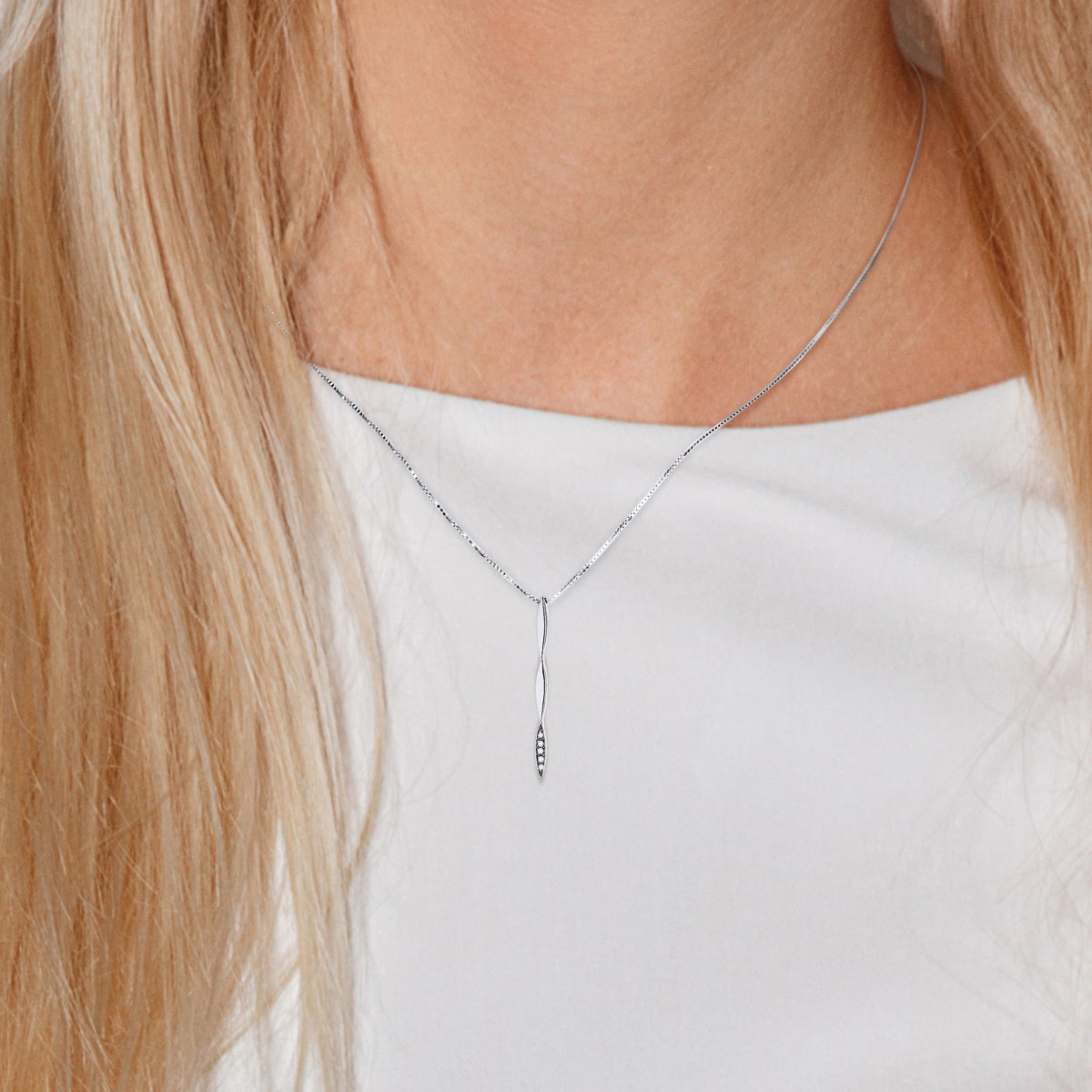 Collier Diamants 0,020 Cts Or Blanc 18 Carats