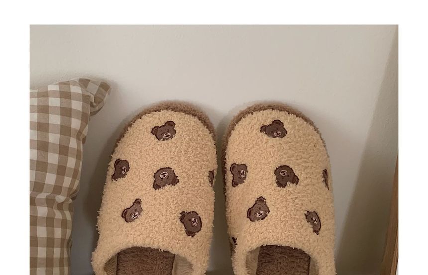 ZORI - pantoffels met geborduurde beer